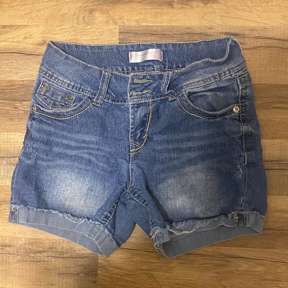 No boundaries size 7 Jean shorts